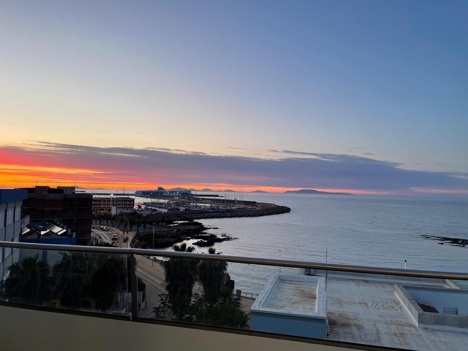 Casa Vacanza Acquamarina Porto Torres Εξωτερικό φωτογραφία